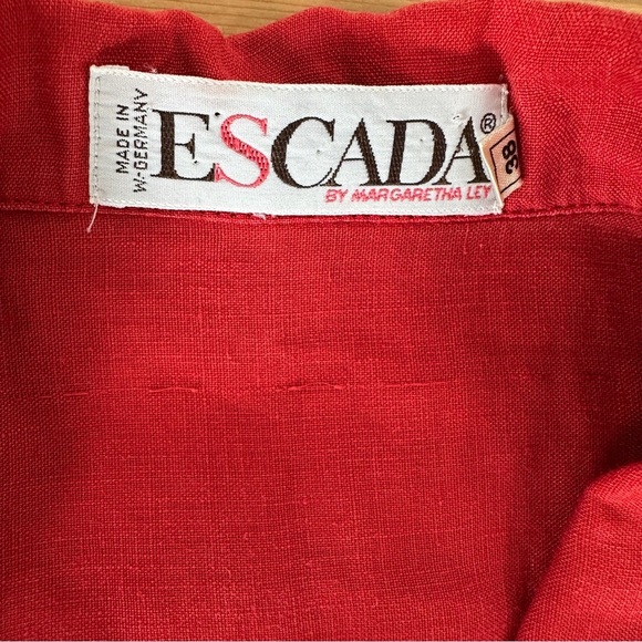 Escada | Vintage Red Safari Linen Top Blouse (Women’s) - Picture 10 of 10